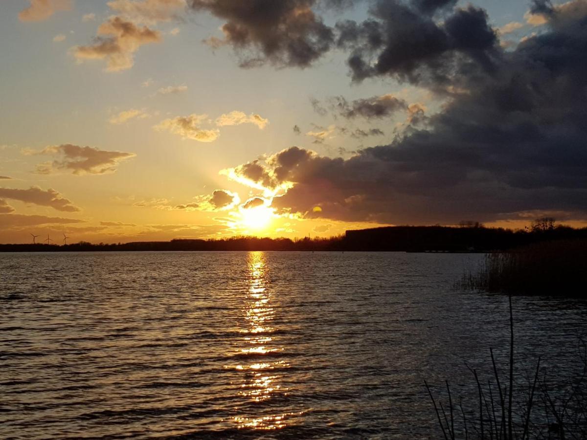Seensucht & Urlaubstraeume, Ferienwohnung "Seeadler" Гросрешен Екстер'єр фото
